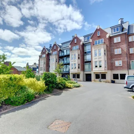 1 Bed In Oc-w426 Apartment