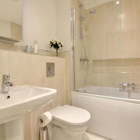 1 Bed In Oc-w426 Apartment *